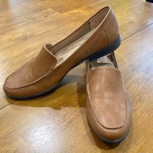 Life Stride soft system shoes. Margot.